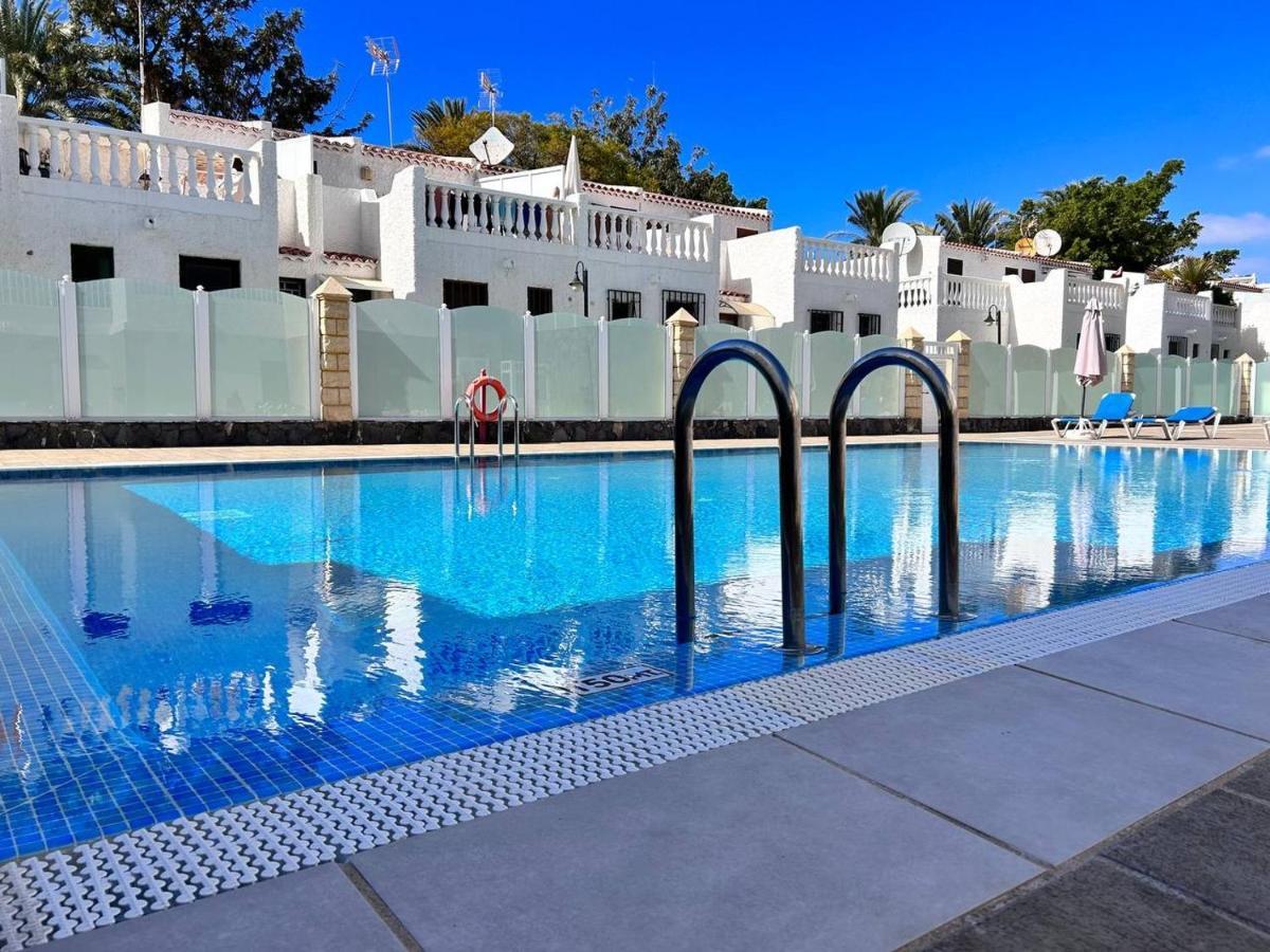 Apartment Virginia Playa de las Américas Dış mekan fotoğraf