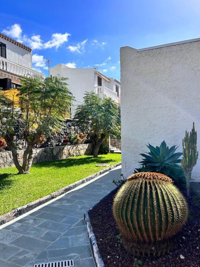 Apartment Virginia Playa de las Américas Dış mekan fotoğraf