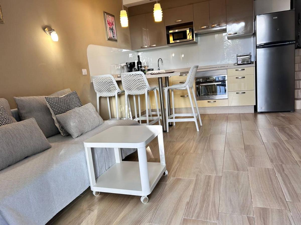 Apartment Virginia Playa de las Américas Dış mekan fotoğraf